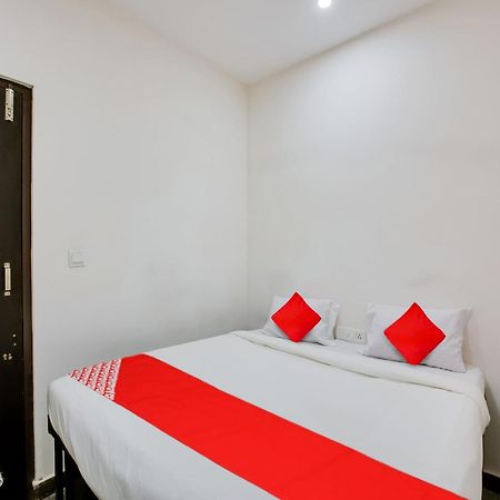 Hotel O Manjushree Boarding & Lodging Nearby Dr.Br Ambedkar Stadium Basveshwar Nagar Bangalore Exterior photo